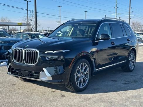 New 2026 BMW X7 xDrive40i w/ Premium Package image 6