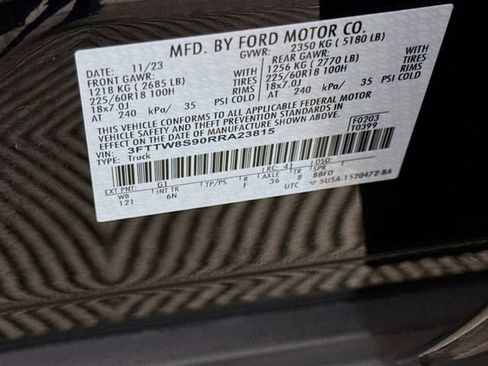 Used 2024 Ford Maverick Lariat image 32