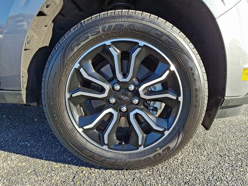 Used 2022 Ford Maverick Lariat w/ Lariat Luxury Package image 8