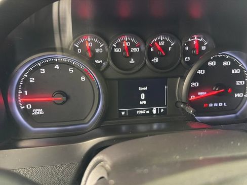Used 2020 Chevrolet Silverado 1500 Custom w/ Custom Value Package RWD image 21