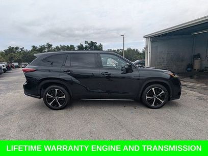 Used 2022 Toyota Highlander XSE