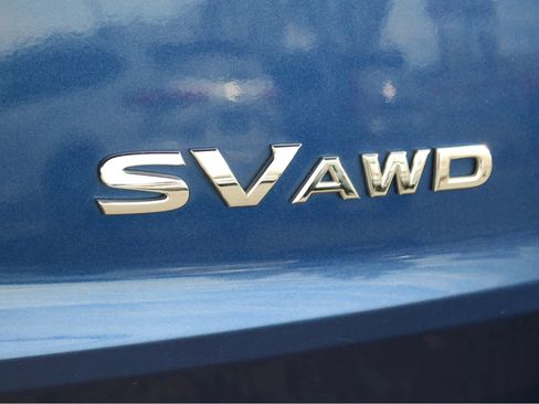 Used 2023 Nissan Rogue SV AWD/4WD image 8