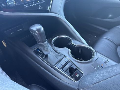 Used 2023 Toyota Camry XSE image 28