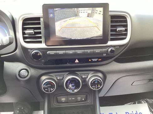 New 2026 Hyundai Venue SEL FWD image 26