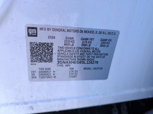 Used 2025 Chevrolet Equinox LT w/ Safety and Technology Package FWD image 23