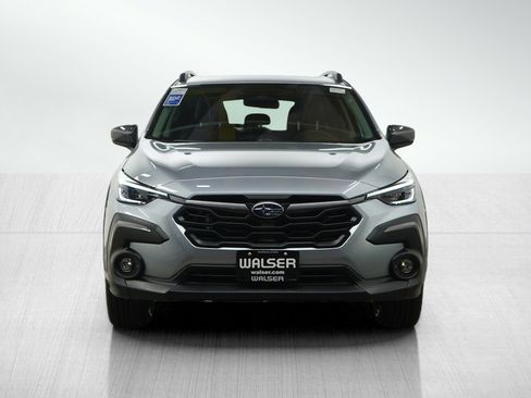 Used 2024 Subaru Crosstrek 2.5i Limited AWD/4WD image 9