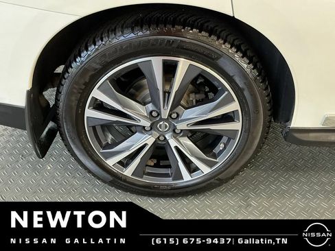 Used 2019 Nissan Pathfinder Platinum FWD image 59