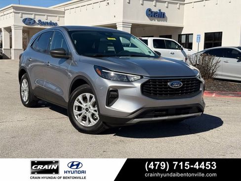 Used 2024 Ford Escape Active image 1