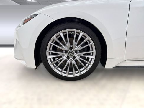 Used 2023 Lexus IS 300 w/ Premium Package image 11