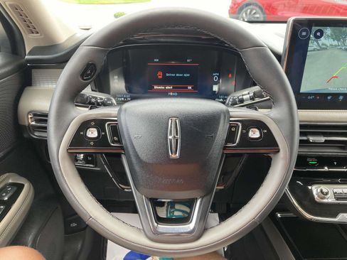 New 2025 Lincoln Corsair Premiere w/ Equipment Group 101A image 30