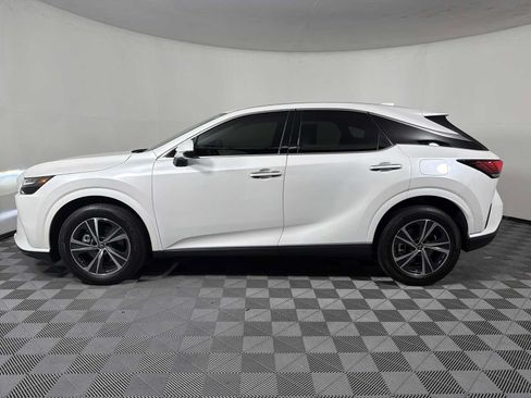 Used 2024 Lexus RX 350 FWD w/ Technology Package image 4