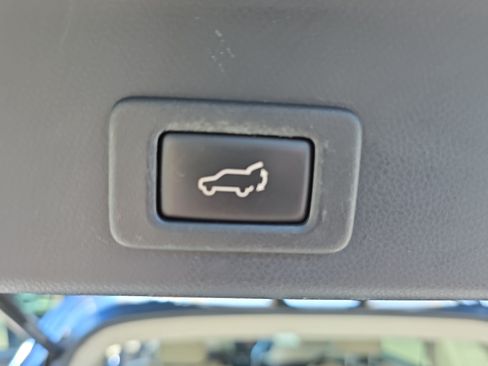 Used 2019 Subaru Ascent Limited AWD/4WD image 15