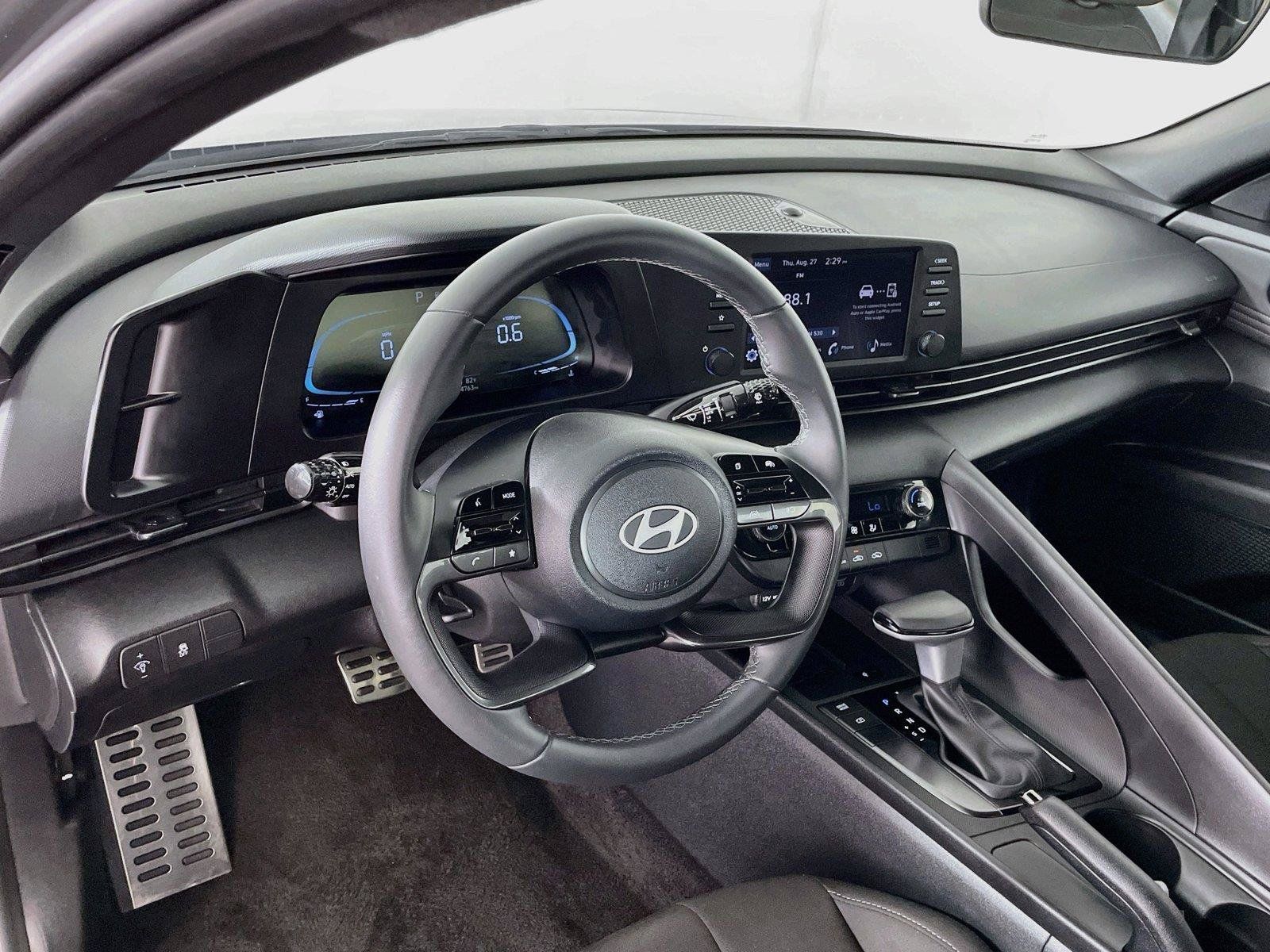 Certified 2026 Hyundai Elantra Sport FWD image 13