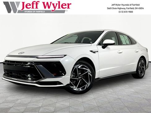 Certified 2026 Hyundai Sonata SEL FWD image 1