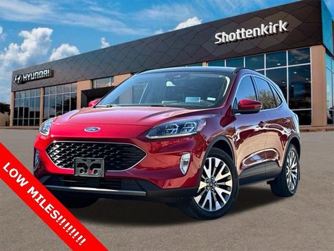 Used 2020 Ford Escape Titanium w/ Titanium Premium Package 2.0 image 1