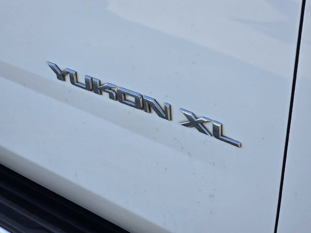 Used 2019 GMC Yukon XL SLT w/ Open Road Package RWD image 5