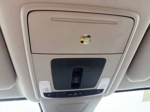 Used 2023 Honda CR-V EX-L image 18