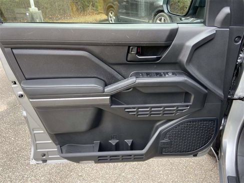 Used 2024 Toyota Tacoma SR5 image 11