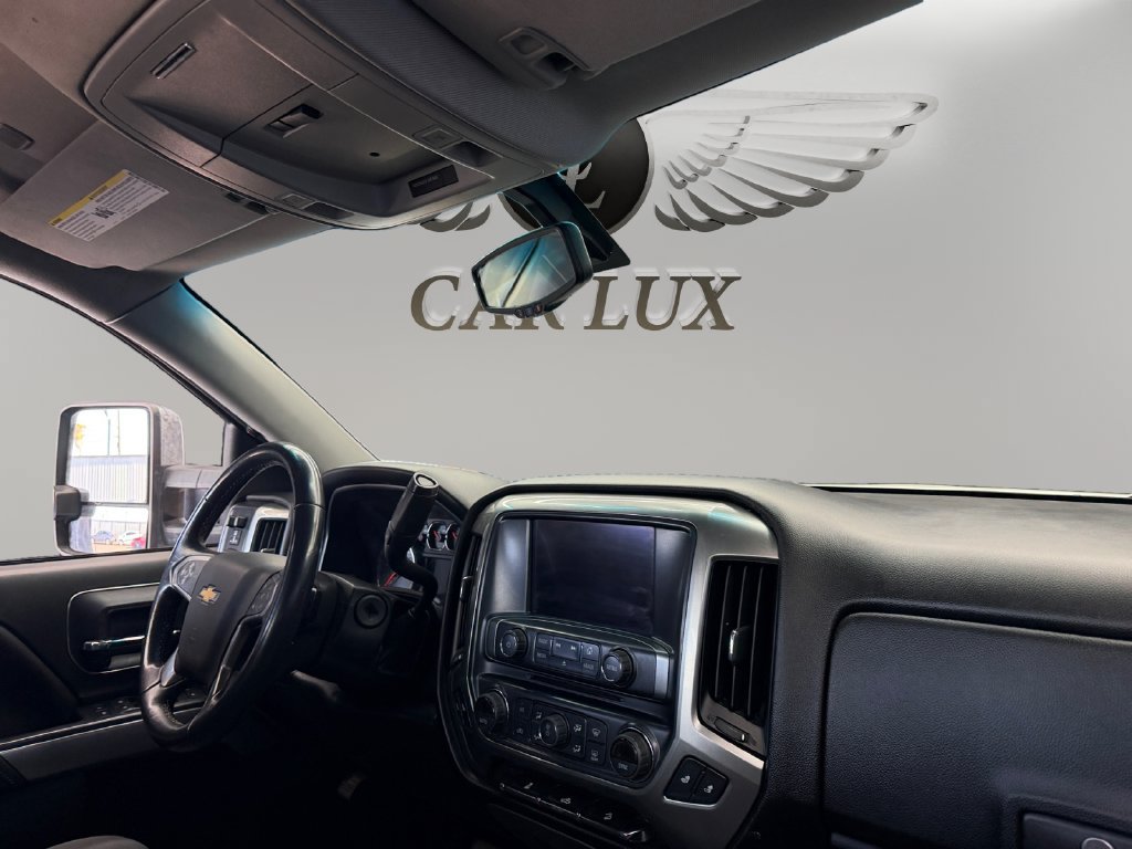 Used 2018 Chevrolet Silverado 1500 LT w/ All Star Edition AWD/4WD image 17