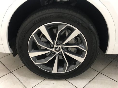 Used 2023 Audi Q5 2.0T Premium Plus w/ Premium Plus Package AWD/4WD image 7