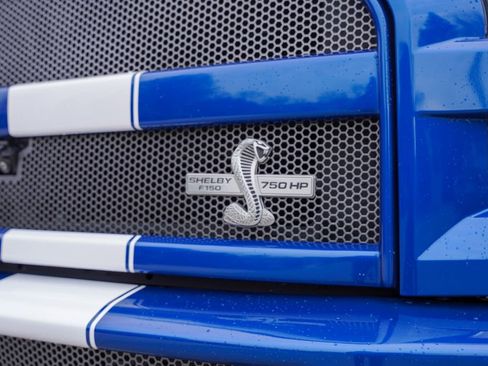 Used 2017 Ford F150 Lariat w/ Equipment Group 502A Luxury image 12