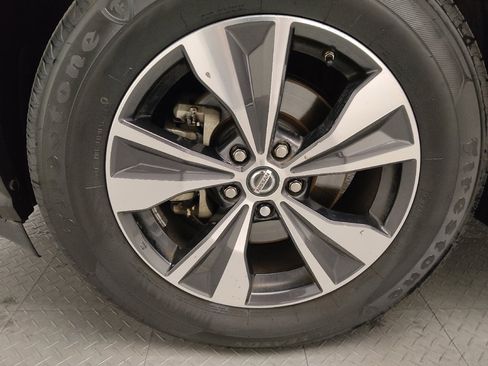 Used 2019 Nissan Murano S image 31