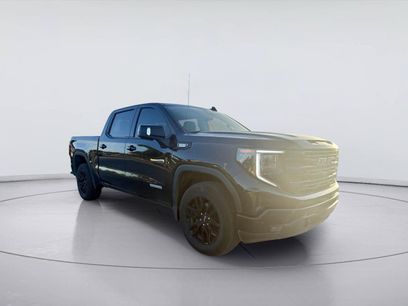 Used 2026 GMC Sierra 1500 Elevation w/ Preferred Package