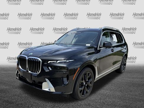 Used 2026 BMW X7 xDrive40i w/ Executive Package AWD/4WD image 7