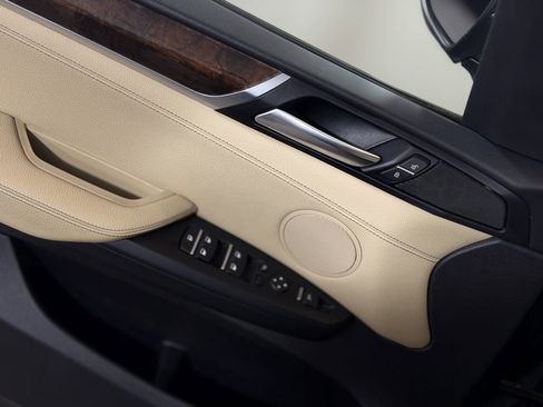 Used 2017 BMW X3 xDrive28i image 21