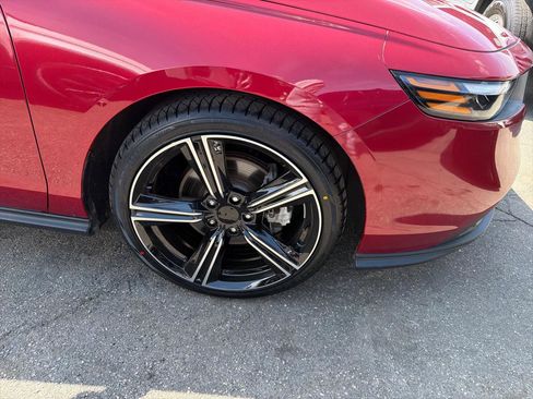 Used 2024 Honda Accord Sport image 4