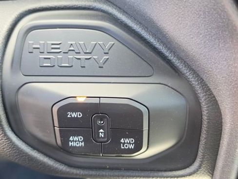 Used 2026 RAM 2500 Tradesman AWD/4WD image 17