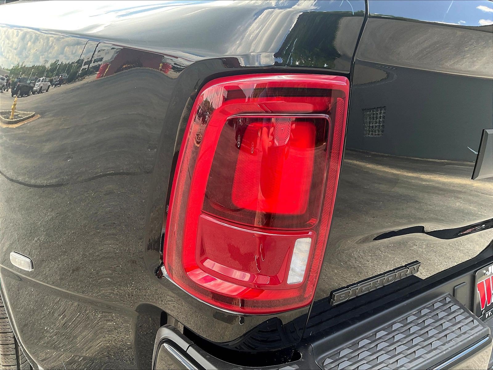 New 2026 RAM 3500 Big Horn AWD/4WD image 15