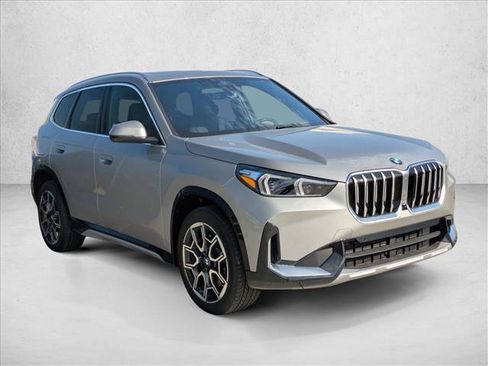 New 2026 BMW X1 xDrive28i w/ Technology Package AWD/4WD image 7