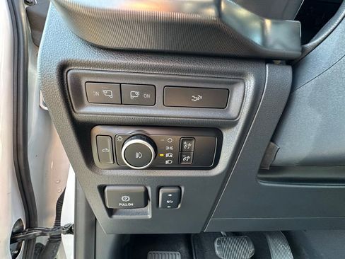 Used 2024 Ford F150 Lariat w/ Tow/Haul Package image 3