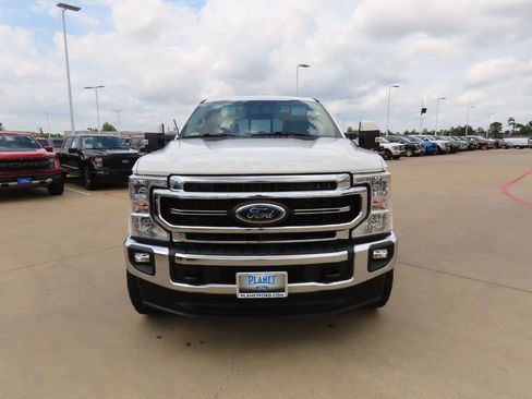 Used 2021 Ford F250 Lariat w/ Lariat Value Package AWD/4WD image 5