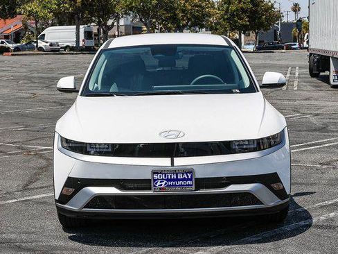 New 2026 Hyundai Ioniq 5 SE RWD image 2