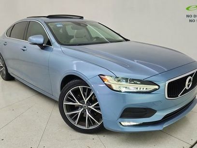 Used 2019 Volvo S90 T5 Momentum w/ Protection Package Premier