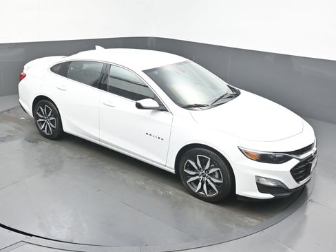 Used 2024 Chevrolet Malibu RS image 28