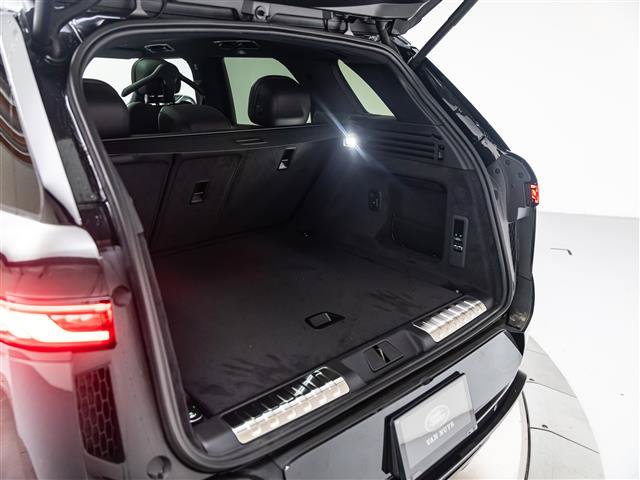 New 2027 Land Rover Range Rover Sport Dynamic SE AWD/4WD image 31