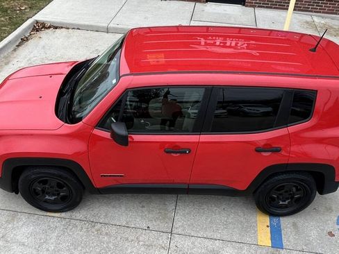 Used 2015 Jeep Renegade Sport w/ Power & Air Group image 11
