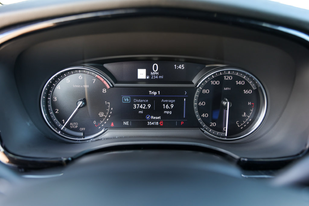 Used 2025 Cadillac XT6 Premium Luxury FWD image 11