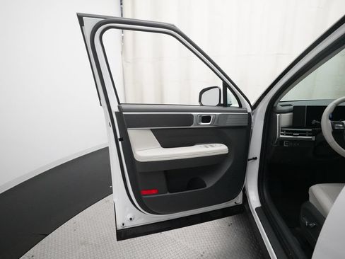 Used 2024 Hyundai Santa Fe SEL FWD image 28