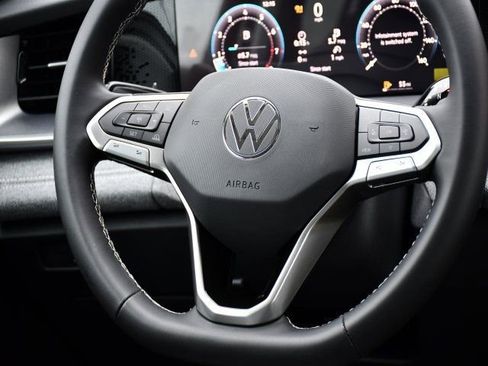 New 2026 Volkswagen Tiguan S FWD image 19