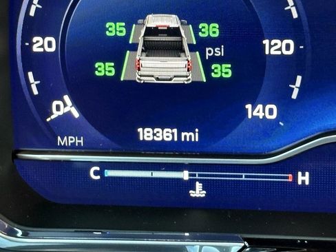 Used 2024 Chevrolet Silverado 1500 LTZ w/ Technology Package image 24