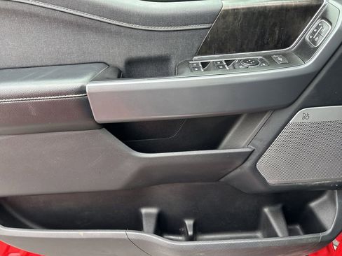 Used 2022 Ford F150 Lariat image 41