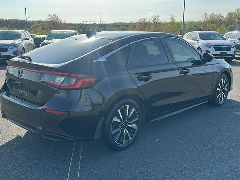 Used 2022 Honda Civic EX-L image 6
