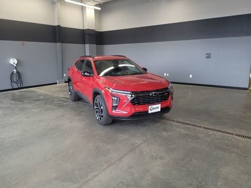 New 2026 Chevrolet Trax RS w/ Driver Confidence Package image 1