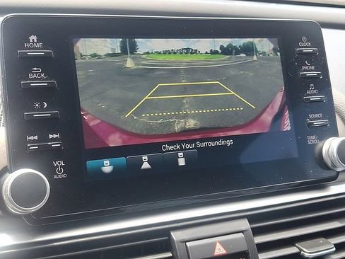 Used 2019 Honda Accord Sport image 15