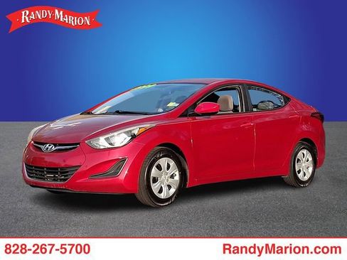 Used 2016 Hyundai Elantra SE image 1