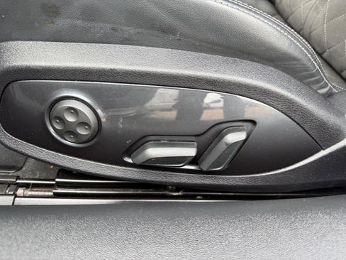 Used 2019 Audi TT 2.0T w/ Technology Package image 10